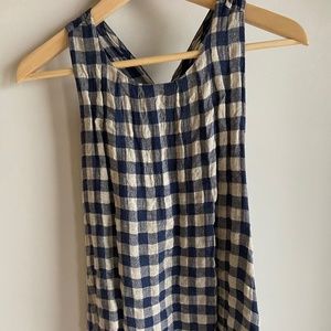 Smythe Tank Top, Size M, Linen with great detail on the back.